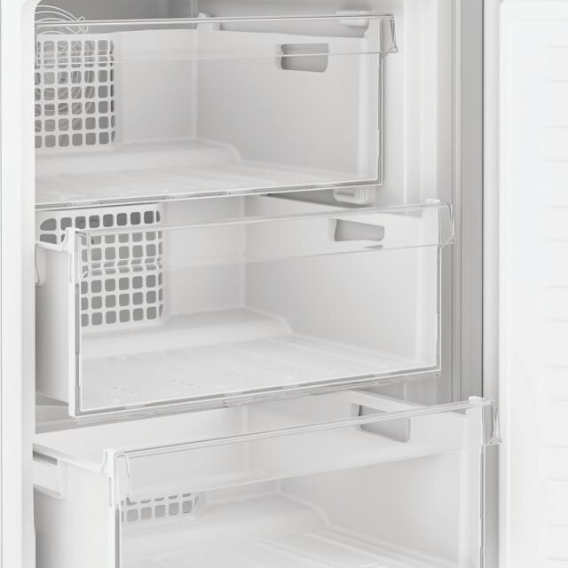 Indesit IKNH 1261 S4UK Freestanding 50/50 No Frost Fridge Freezer - Silver